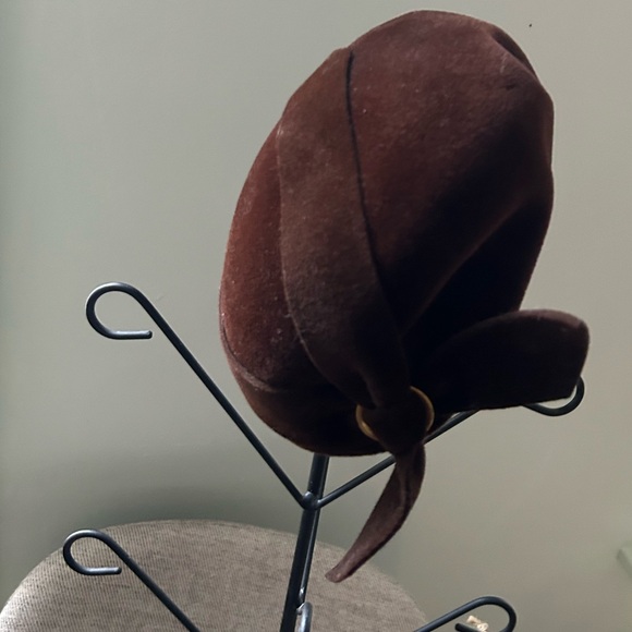 VINTAGE Mr. John Empress Brown Velour chic retro with a comb fall autumn - Picture 7 of 7